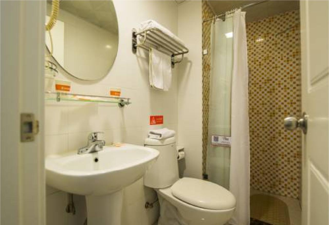 Home Inn Guangzhou Zhujiang New City Exterior photo